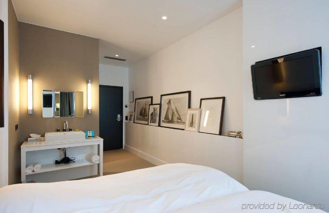 Hotel Les Nuits Amberes Habitación foto